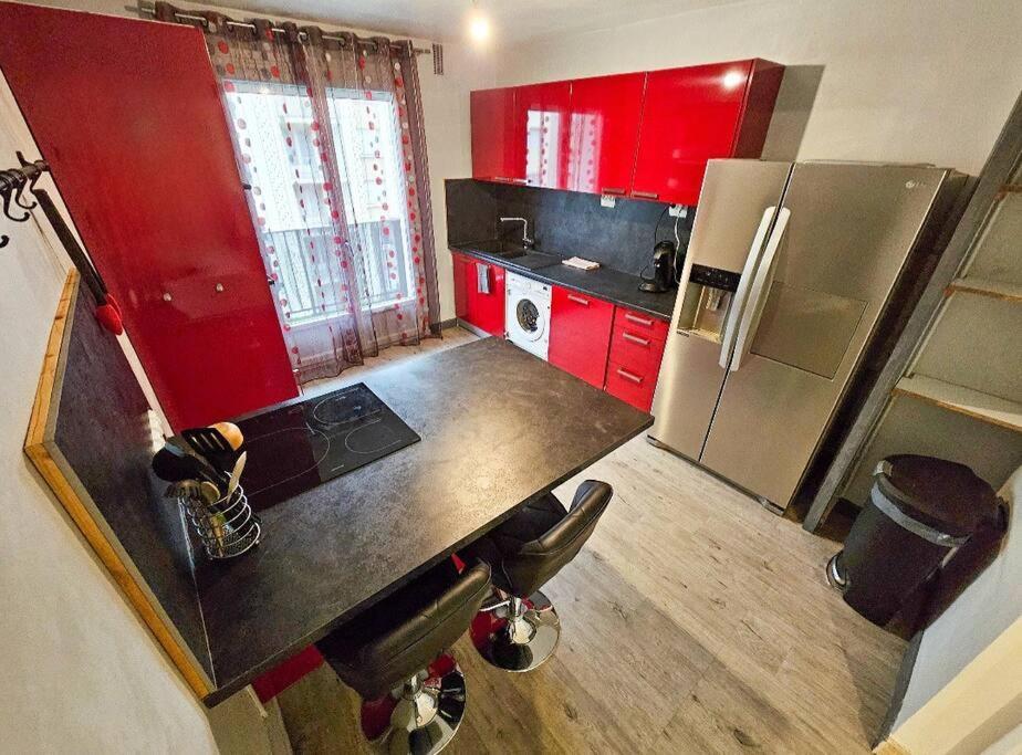 Le Bergson 3 Chambres Stationnement Gratuit Saint-Etienne  Dış mekan fotoğraf
