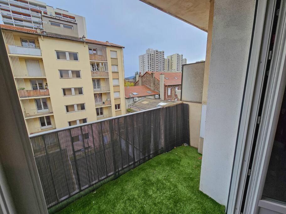 Le Bergson 3 Chambres Stationnement Gratuit Saint-Etienne  Dış mekan fotoğraf